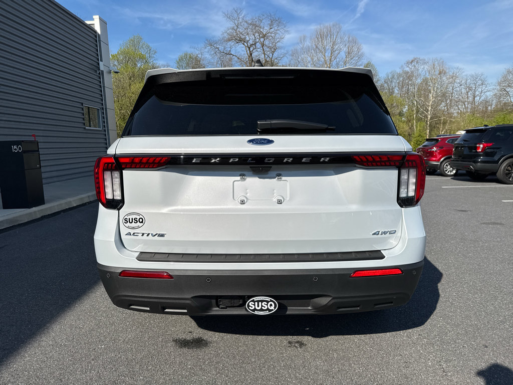 New 2026 Ford Explorer Active AWD/4WD image 9