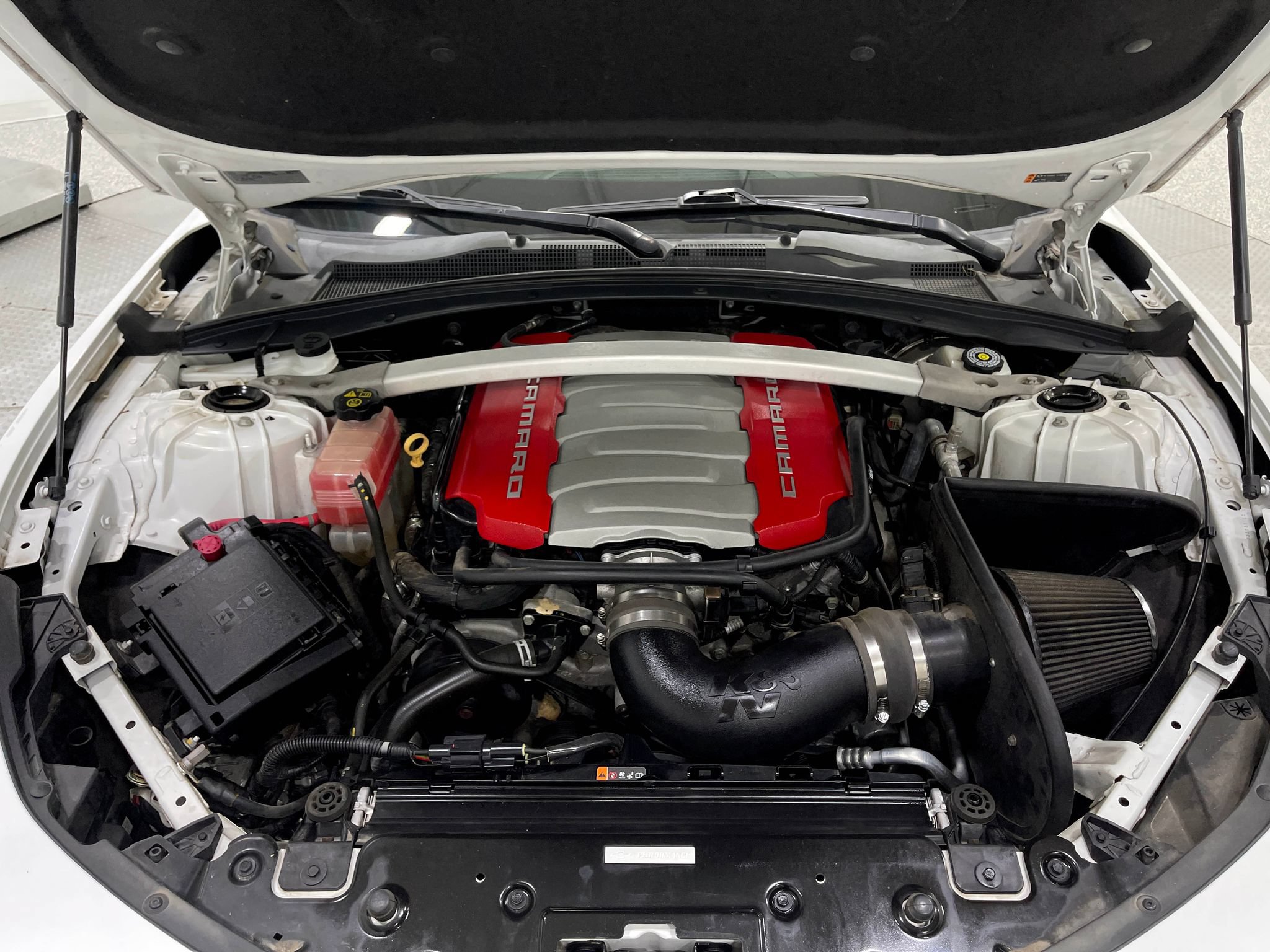 Used 2018 Chevrolet Camaro SS RWD image 26
