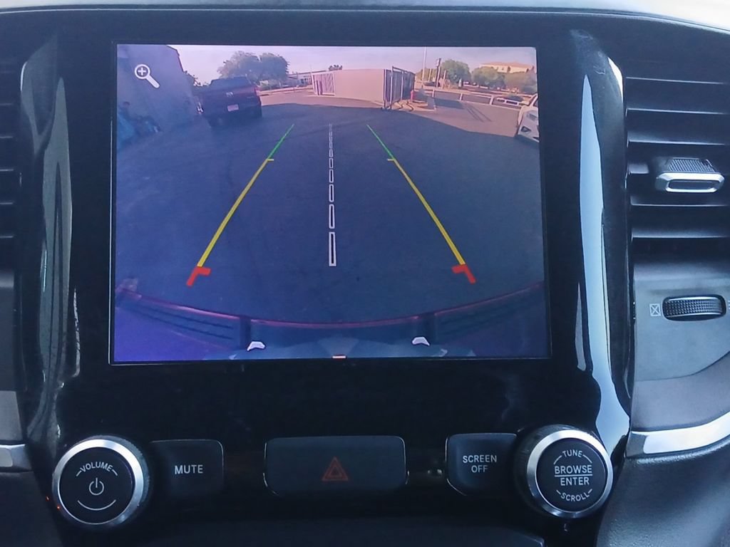 Used 2019 RAM 1500 Big Horn AWD/4WD image 9
