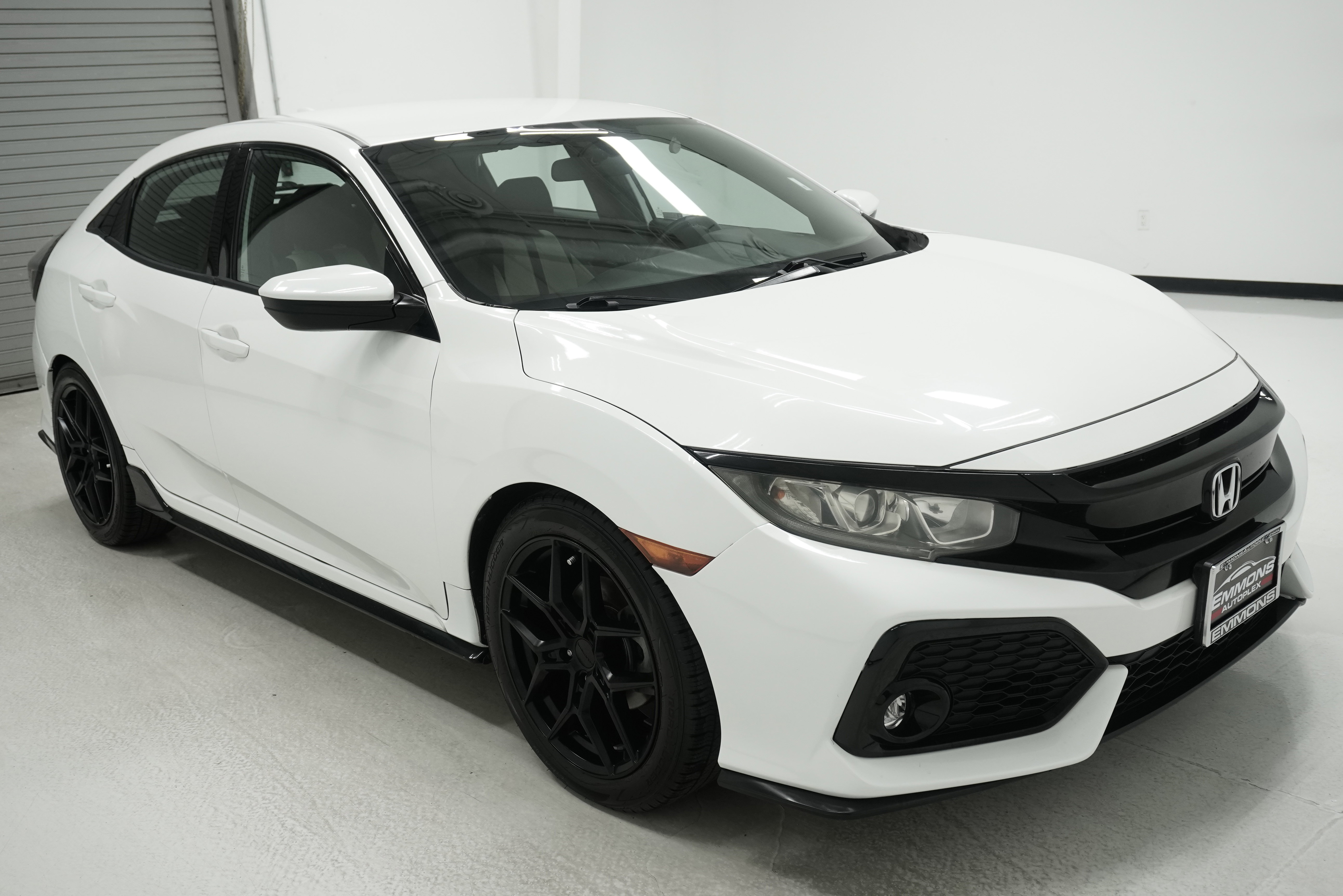 Used 2018 Honda Civic Sport image 3