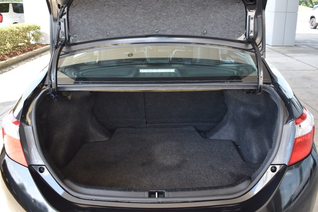 Used 2016 Toyota Corolla S FWD image 11