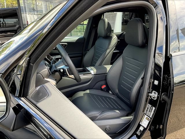 Used 2026 Mercedes-Benz GLC 300 4MATIC image 23