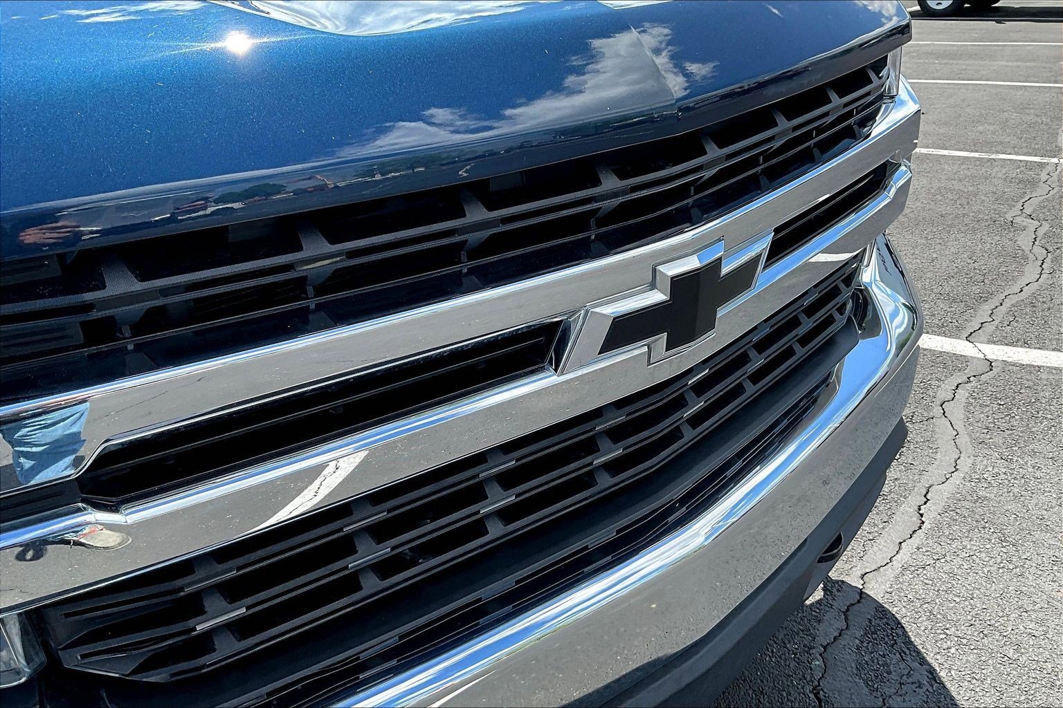 Used 2020 Chevrolet Silverado 1500 LT w/ LT Value Package AWD/4WD image 33