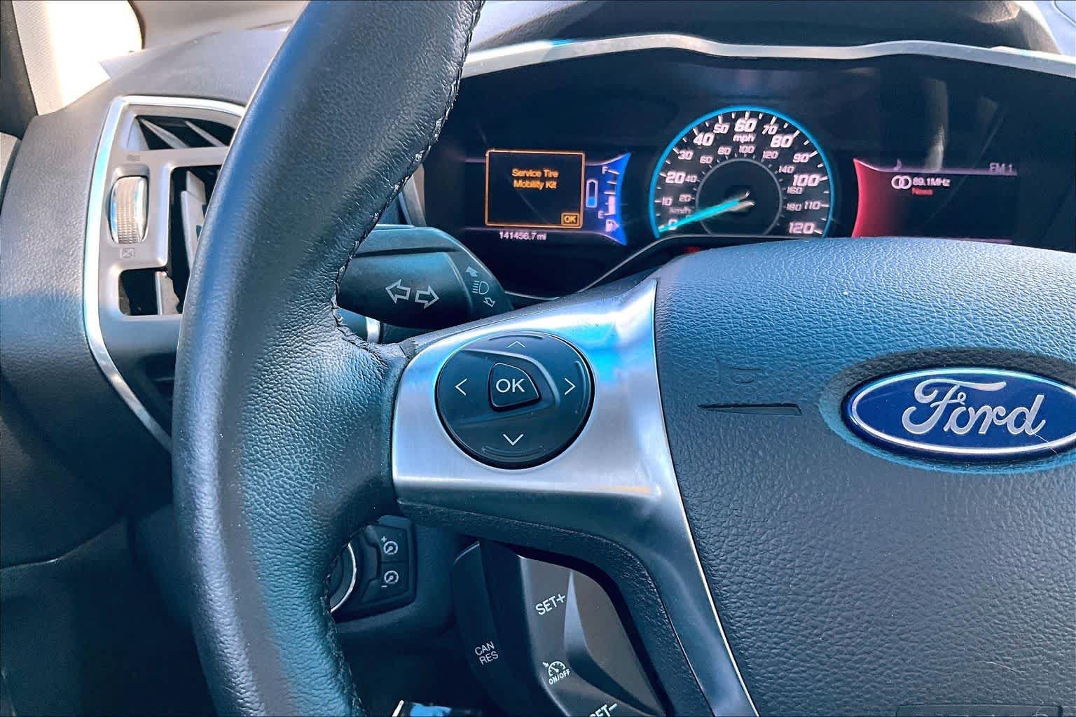 Used 2013 Ford C-MAX Energi SEL FWD image 24