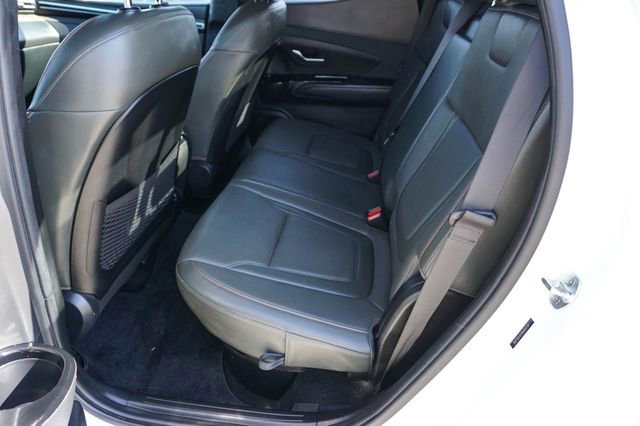 Used 2022 Hyundai Santa Cruz Limited AWD/4WD image 15