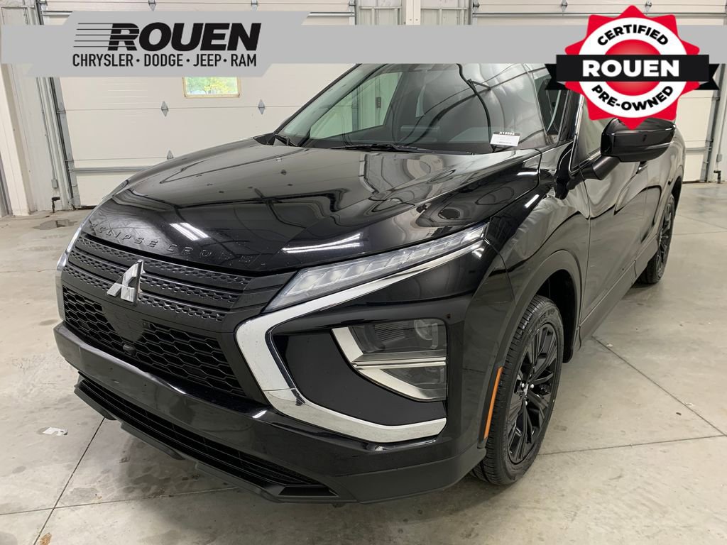 Used 2022 Mitsubishi Eclipse Cross LE image 1