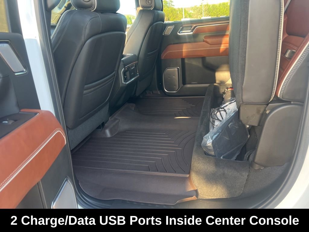 Used 2024 GMC Sierra 3500 Denali Ultimate AWD/4WD image 31
