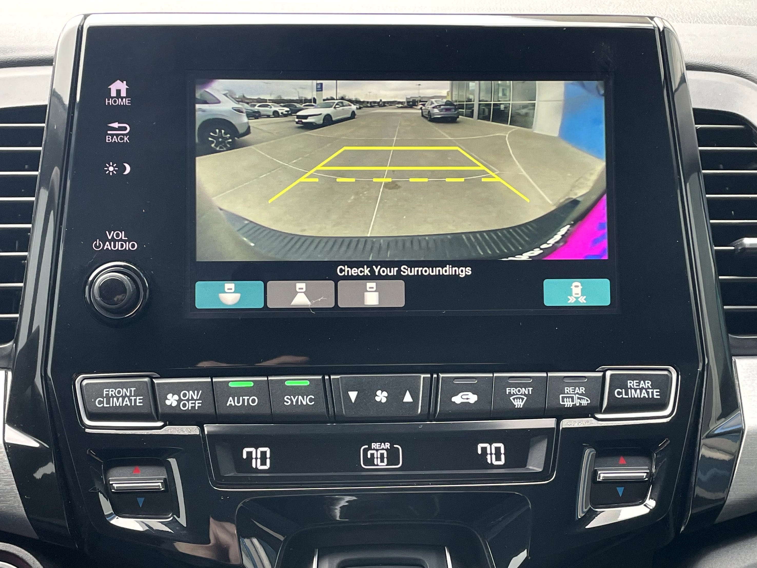 Certified 2024 Honda Odyssey EX-L image 17