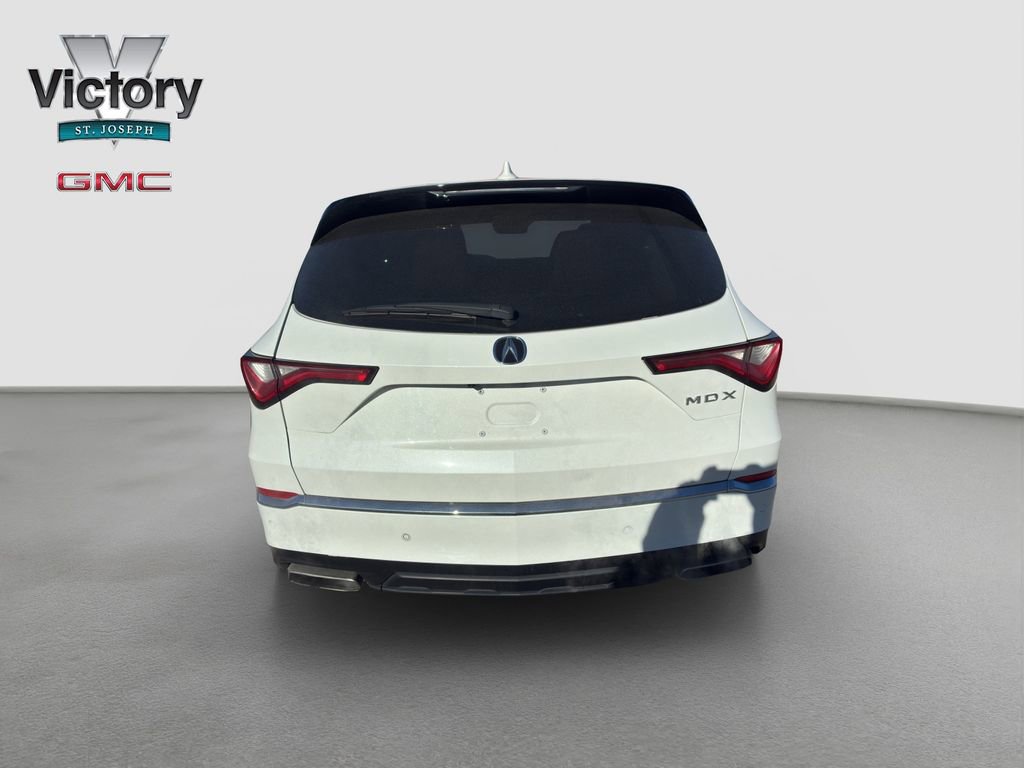 Used 2023 Acura MDX FWD w/ Technology Package image 14