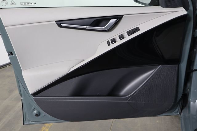 Used 2023 Kia Niro Wind FWD image 20