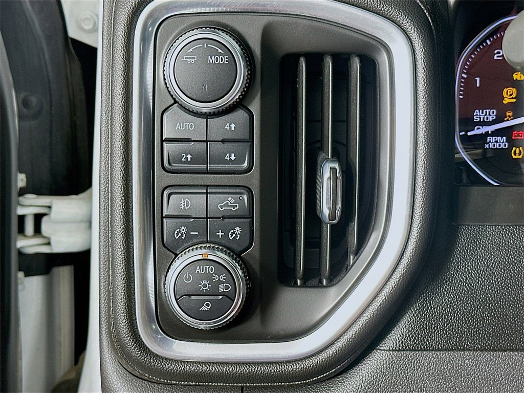 Used 2021 GMC Sierra 1500 AT4 image 10