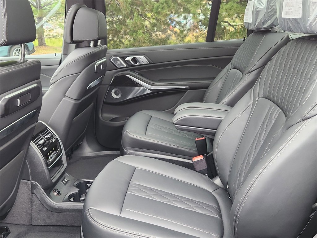 New 2026 BMW X7 xDrive40i image 12