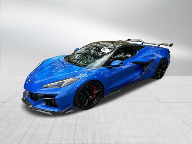 Used 2024 Chevrolet Corvette Z06 w/ Z07 Performance Package RWD image 32