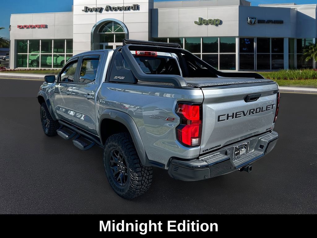 Used 2025 Chevrolet Colorado ZR2 w/ Midnight Edition image 7