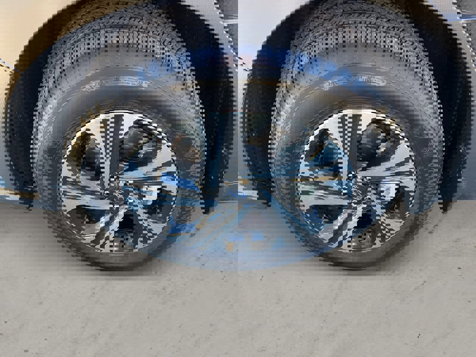 Certified 2024 Subaru Crosstrek 2.0i Premium image 10