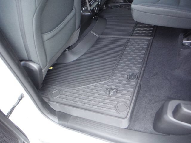 New 2026 RAM 1500 4x4 Crew Cab image 53