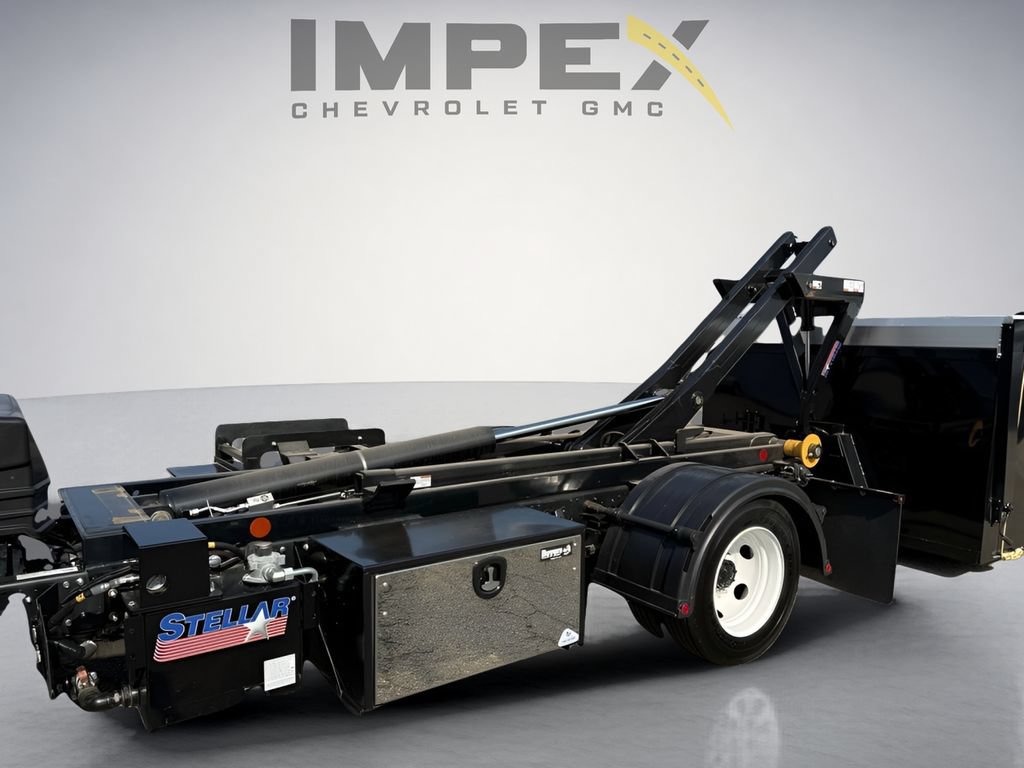 Used 2024 Chevrolet Low Cab Forward RWD image 10