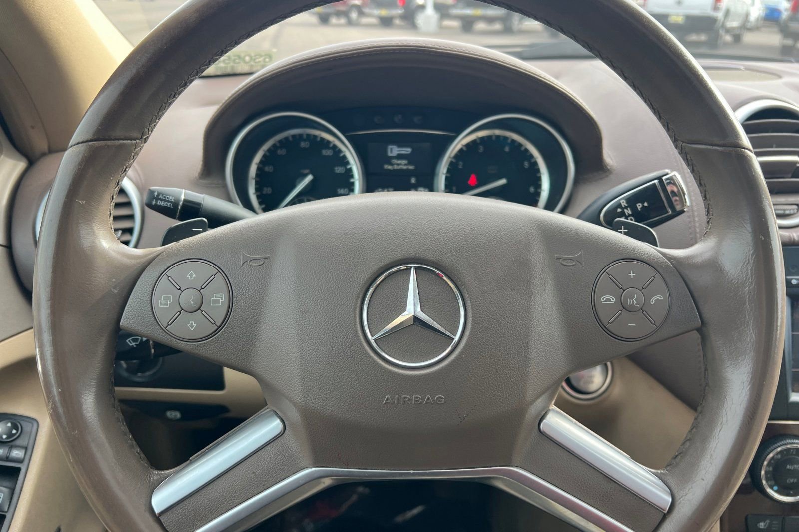 Used 2012 Mercedes-Benz GL 450 4MATIC image 22