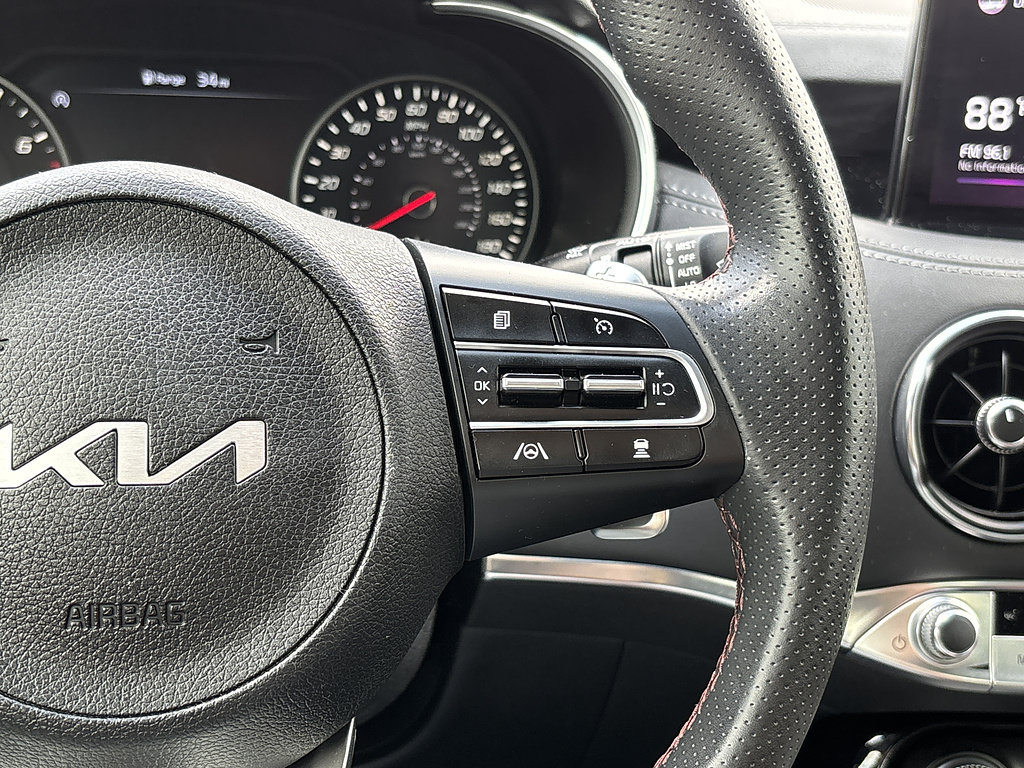 Used 2022 Kia Stinger GT2 w/ Scorpion Package RWD image 19