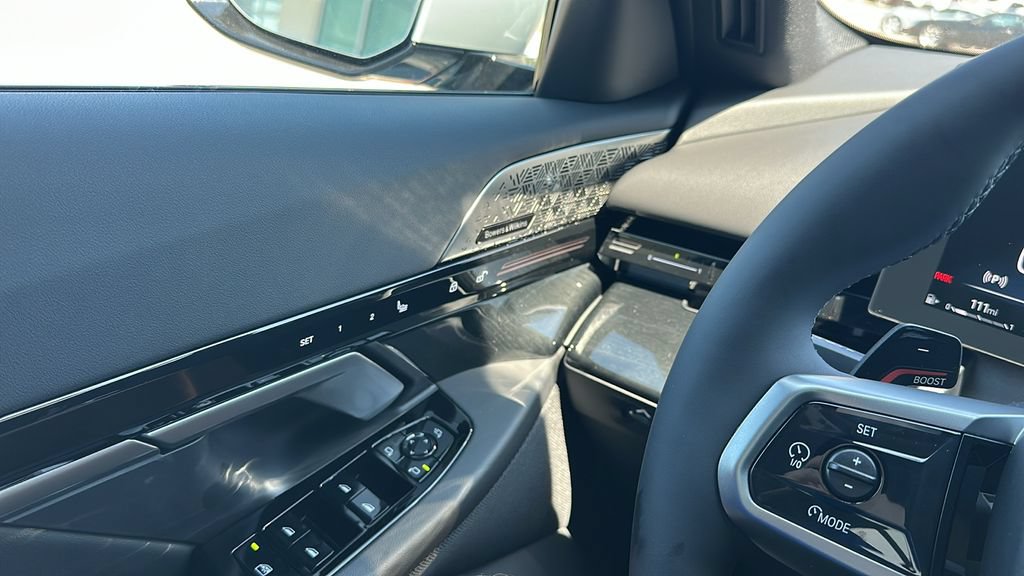 Used 2026 BMW 530i w/ M Sport Package RWD image 17