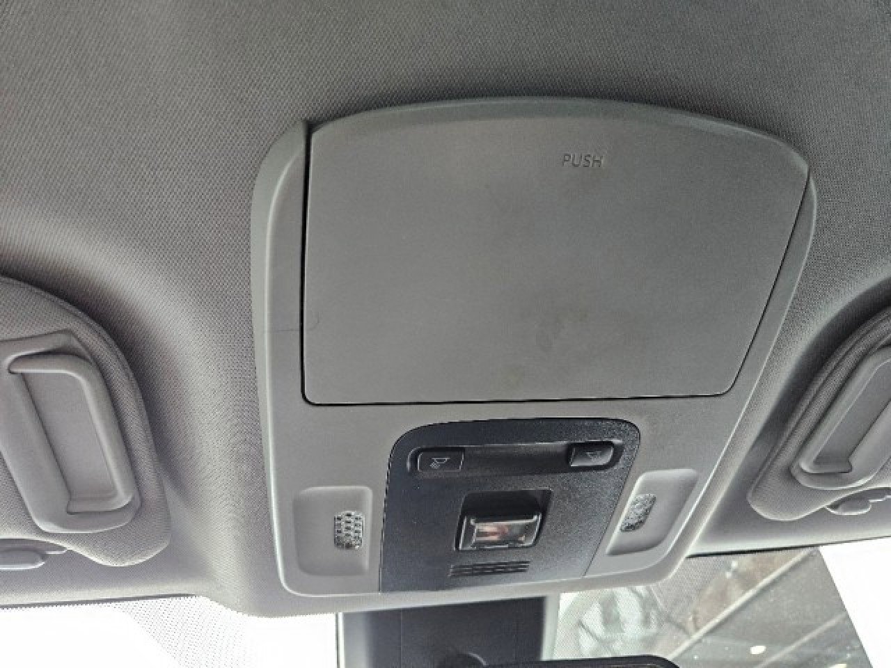 Used 2023 Toyota Camry LE image 28