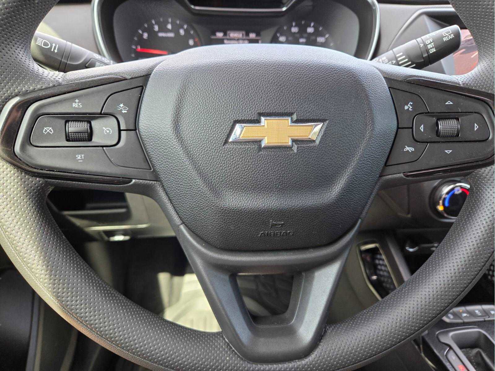 Used 2022 Chevrolet TrailBlazer LT FWD image 29