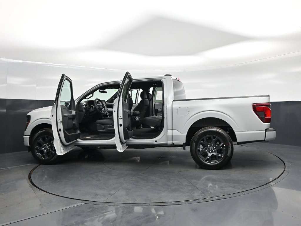 New 2026 Ford F150 STX w/ Equipment Group 200A RWD image 32