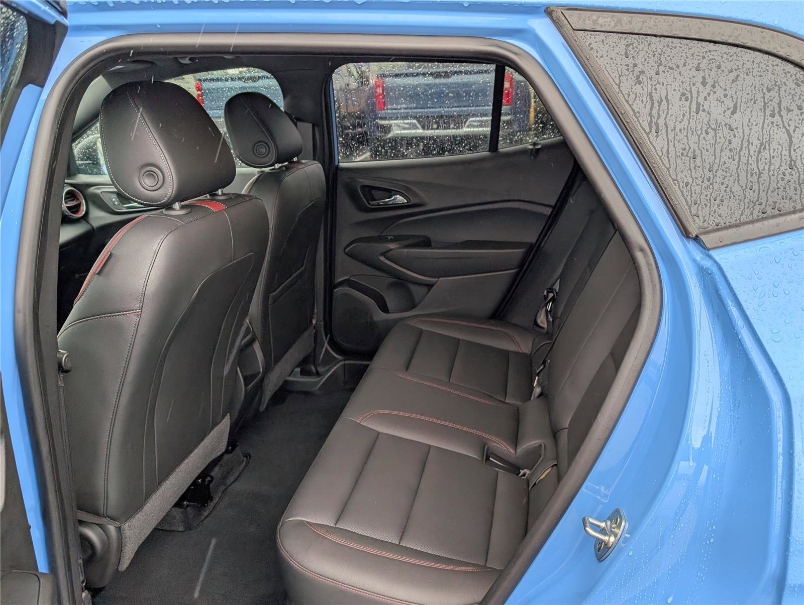 Used 2024 Chevrolet Trax RS w/ Sunroof Package image 14