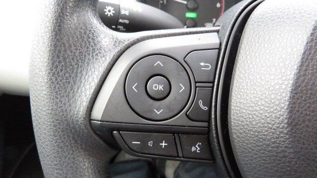 Used 2023 Toyota Corolla LE image 22