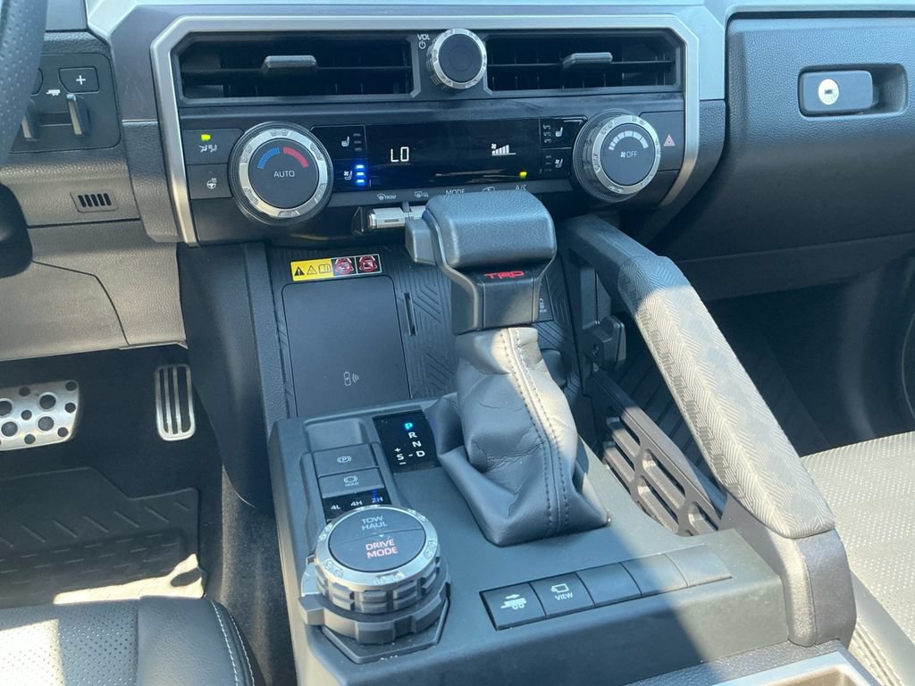 Certified 2025 Toyota 4Runner TRD Sport Premium w/ Tow Technology Package AWD/4WD image 13