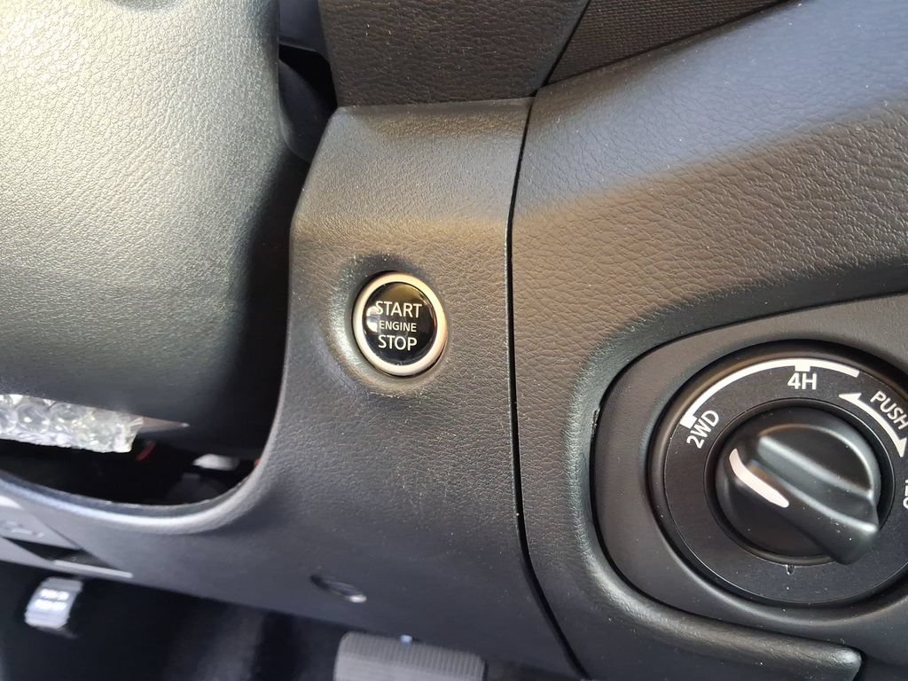 Used 2024 Nissan Frontier SV w/ Hardbody Edition AWD/4WD image 20
