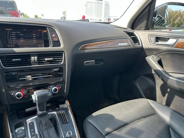 Used 2015 Audi Q5 2.0T Premium Plus w/ Technology Package AWD/4WD image 13