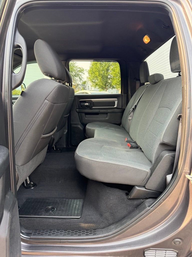 Used 2022 RAM 1500 Warlock AWD/4WD image 13