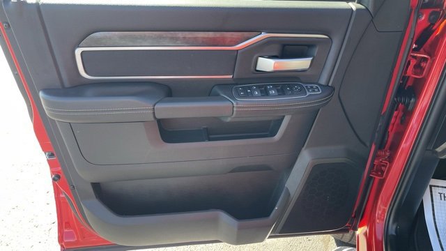 Used 2024 RAM 2500 Big Horn w/ Bed Utility Group image 9