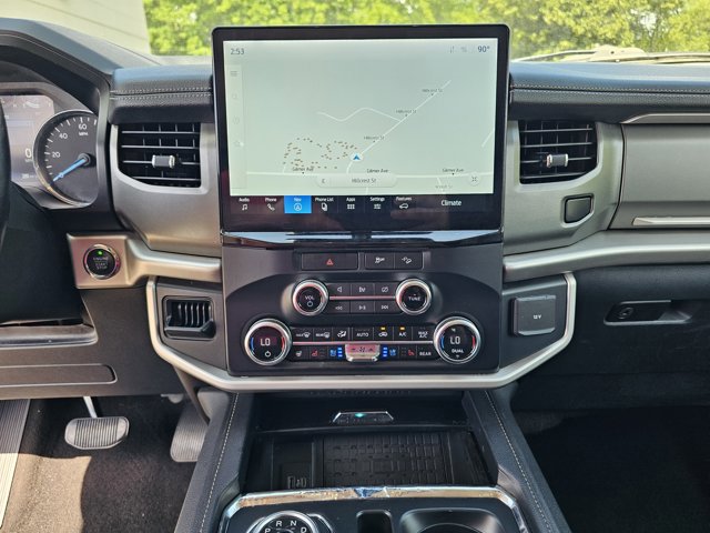 Used 2023 Ford Expedition Max XLT AWD/4WD image 24