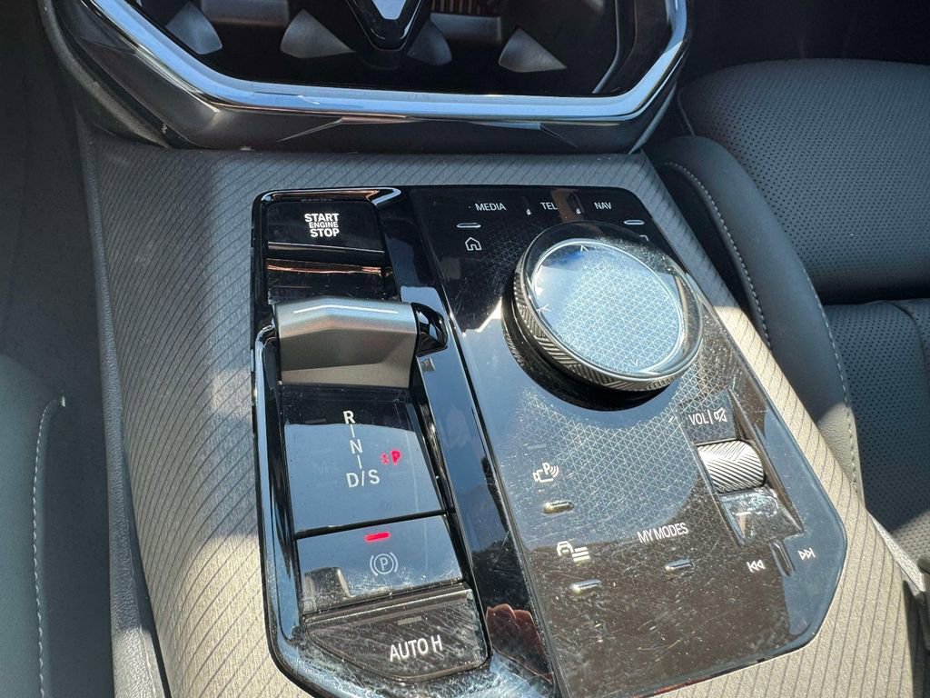 Used 2025 BMW X3 xDrive30i w/ M Sport Package image 13