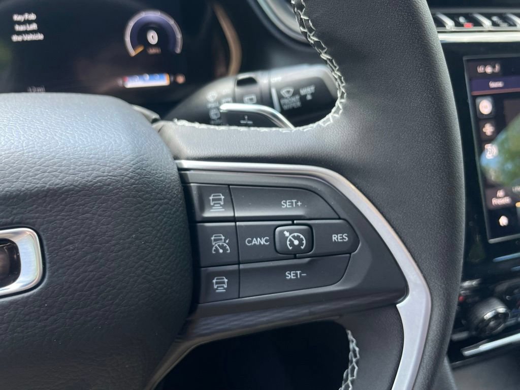 New 2026 Jeep Grand Cherokee Laredo X AWD/4WD image 16