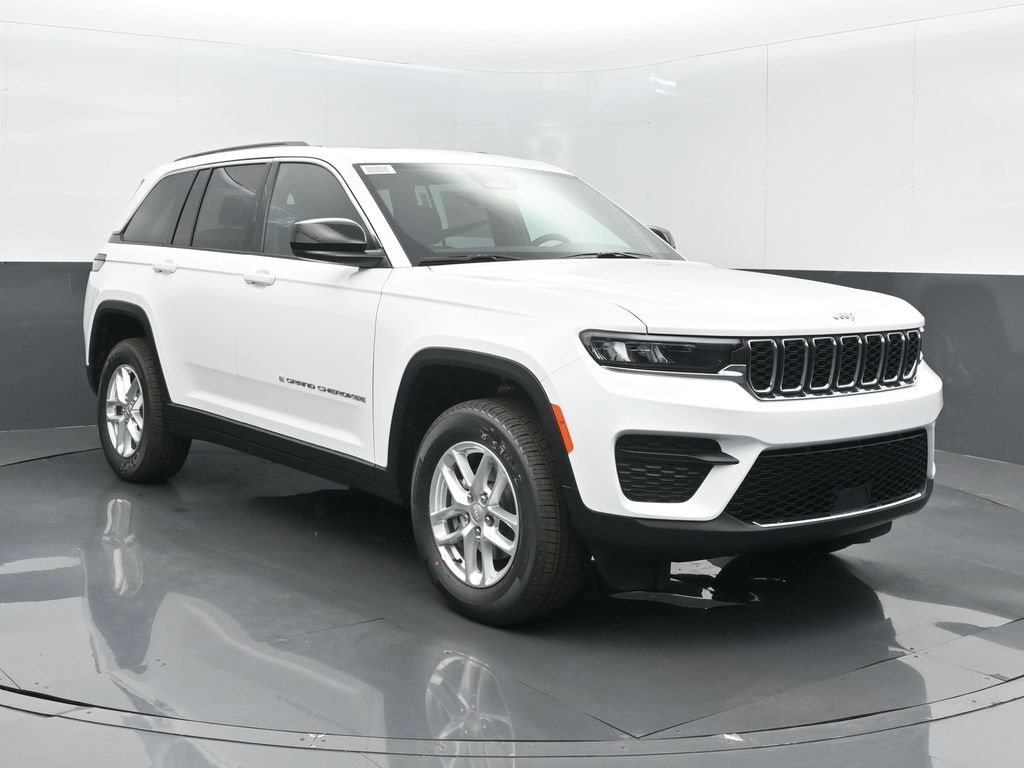 New 2025 Jeep Grand Cherokee Laredo X w/ Luxury Tech Group I
