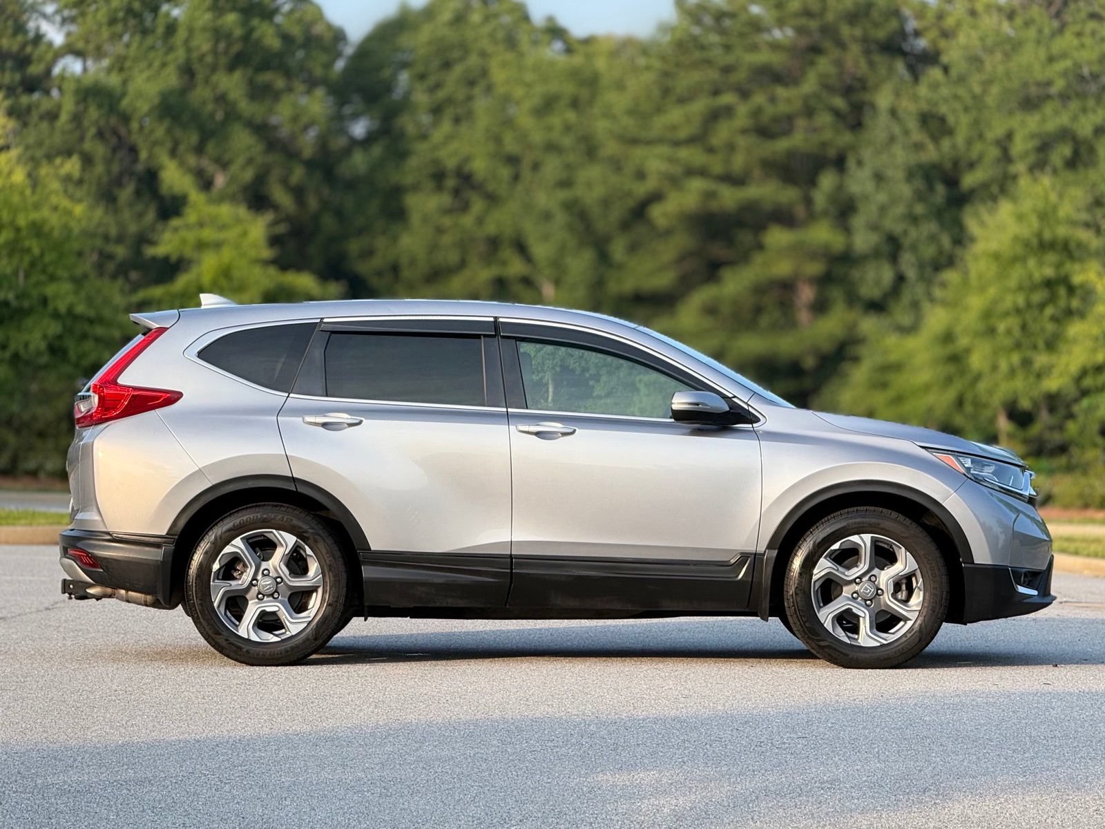 Used 2017 Honda CR-V EX-L image 12