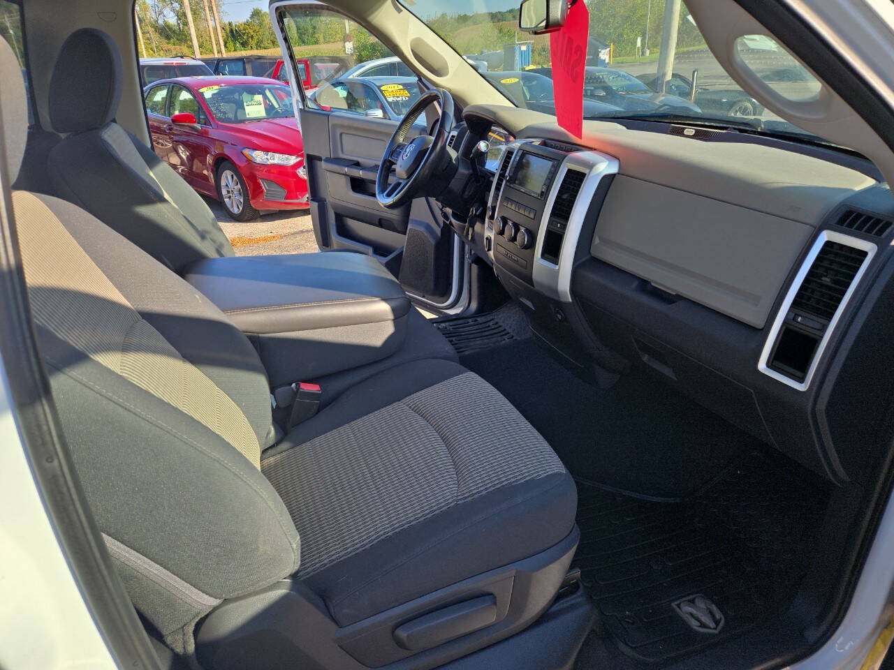 Used 2012 RAM 2500 SLT w/ Luxury Group AWD/4WD image 24