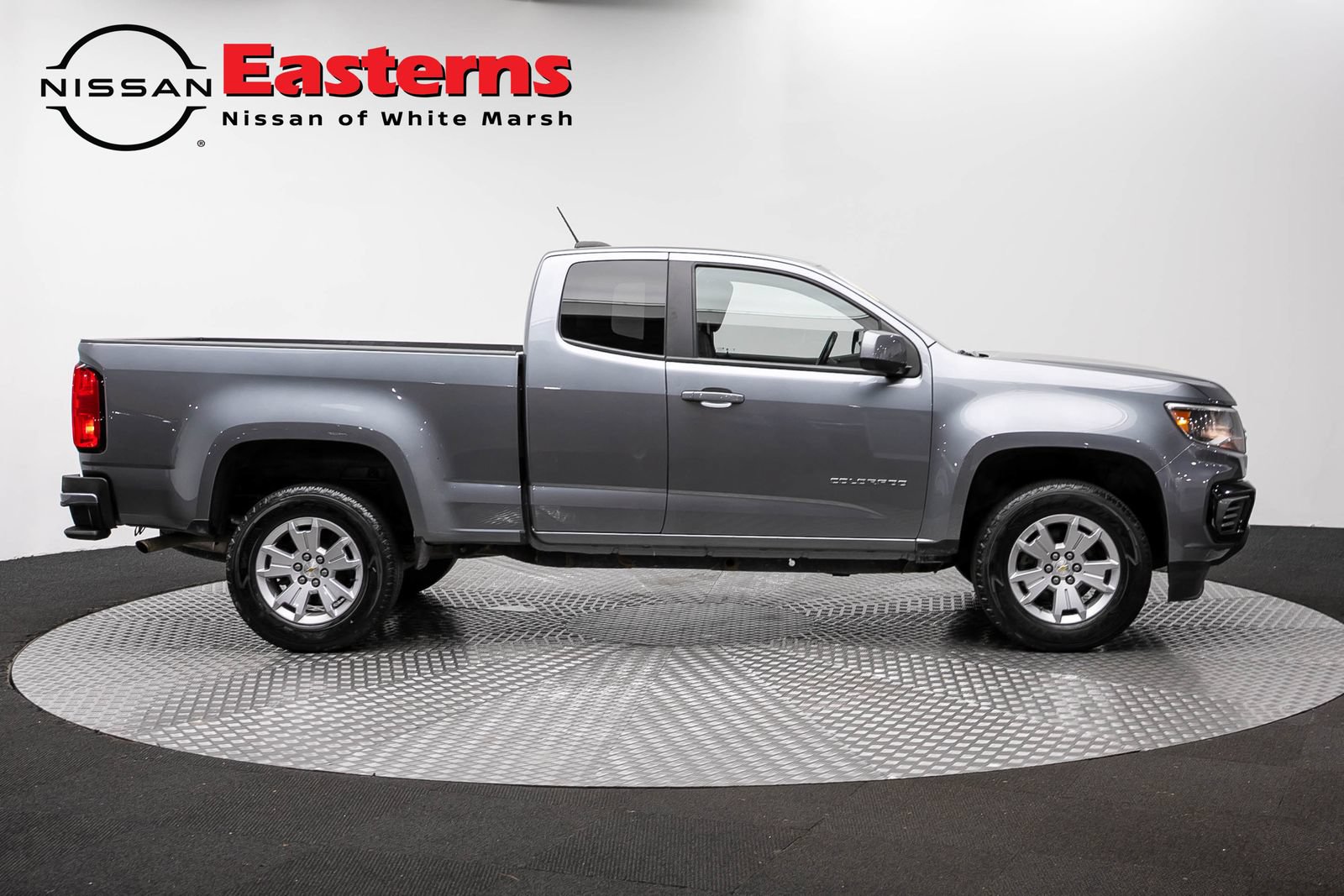 Used 2022 Chevrolet Colorado LT w/ Fleet Safety Package RWD image 4
