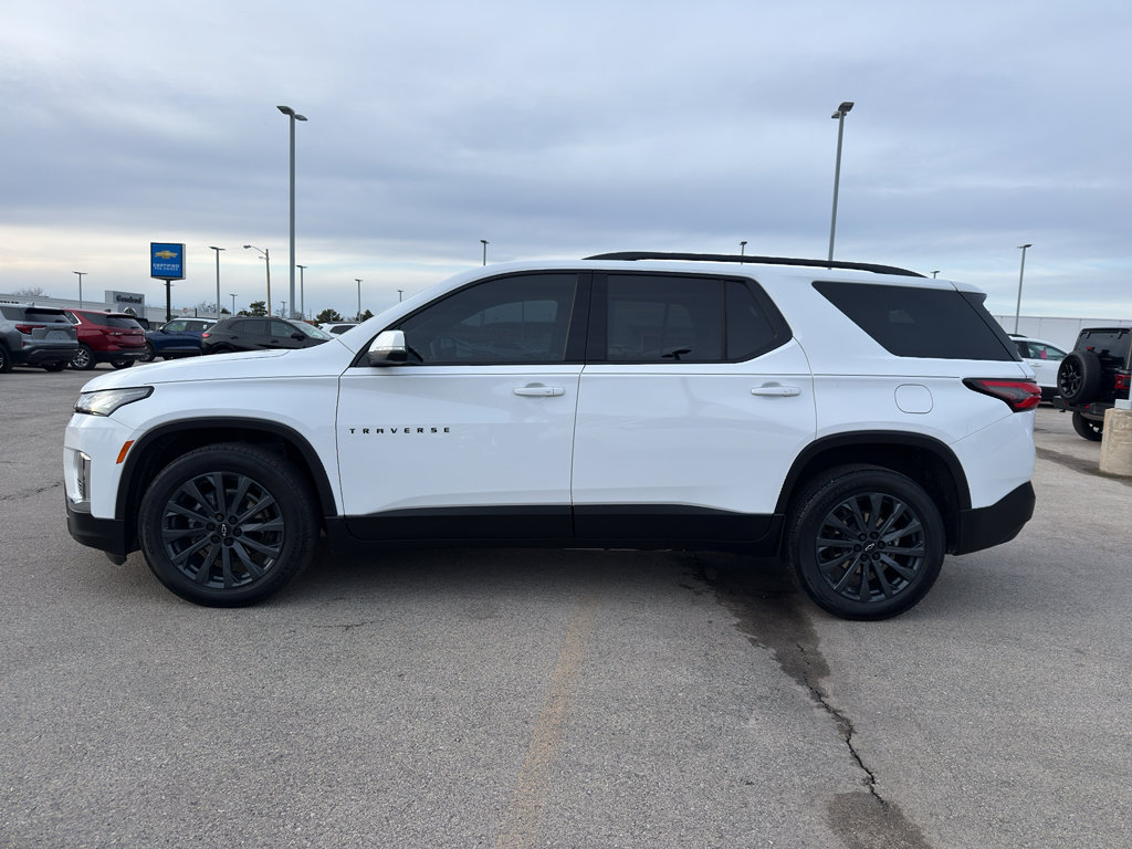 Used 2023 Chevrolet Traverse RS w/ LPO, Floor Liner Package image 6