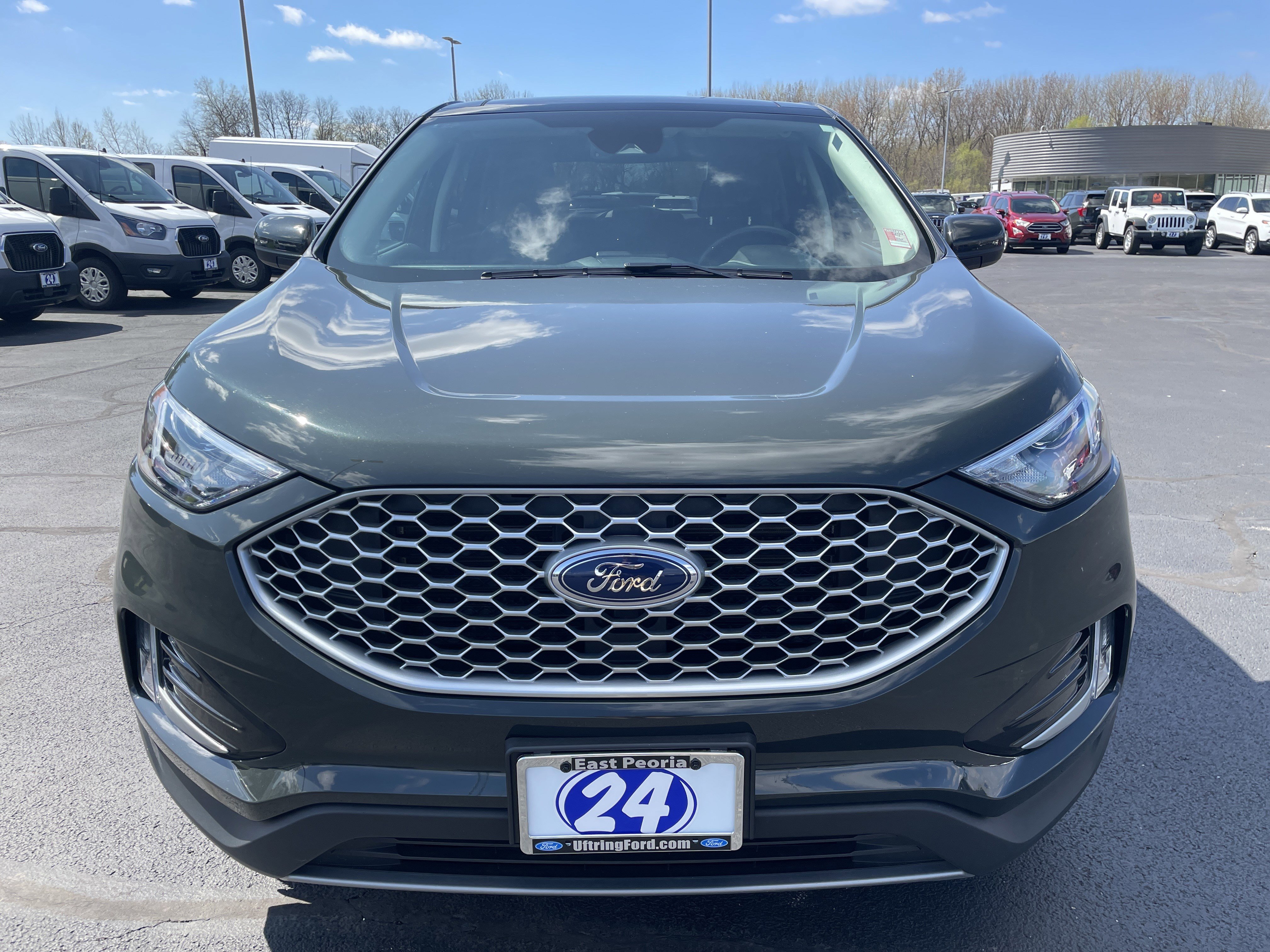 Used 2024 Ford Edge SEL w/ Convenience Package image 7