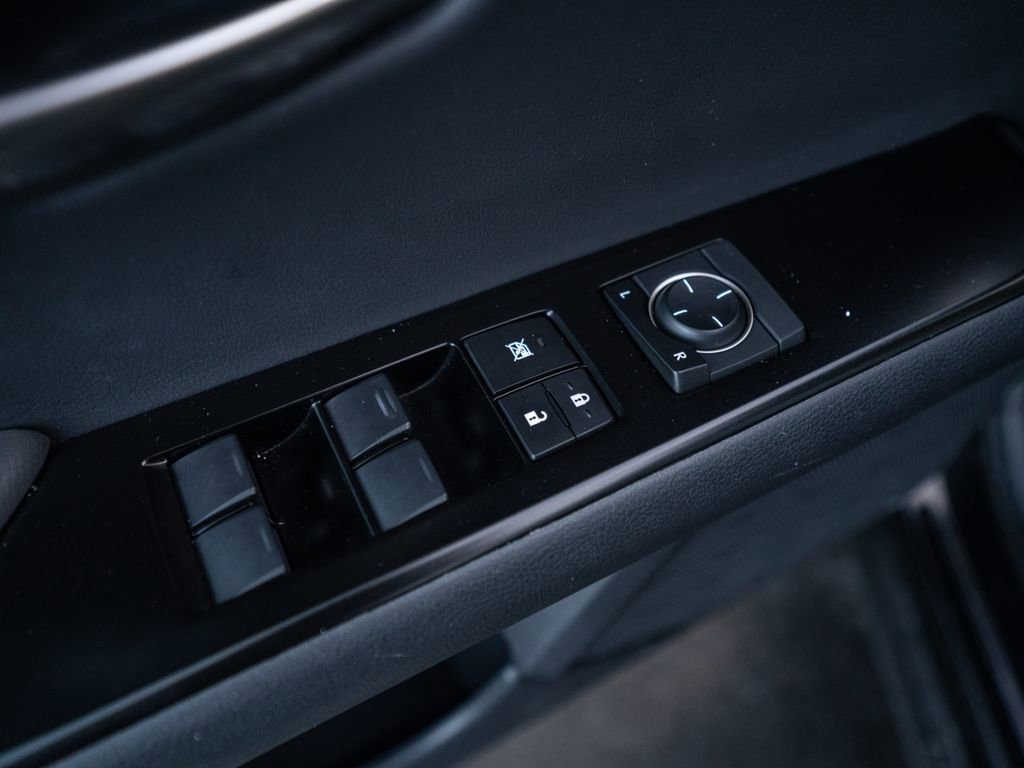 Used 2024 Lexus UX 250h AWD image 23