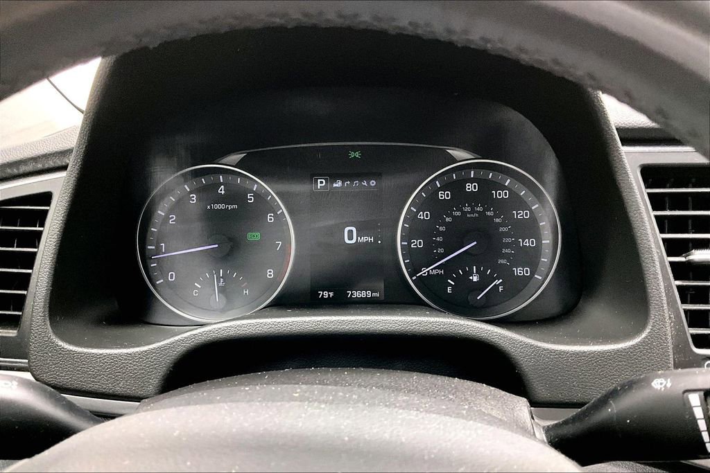 Used 2017 Hyundai Elantra Limited w/ Limited Tech Package 04 image 26