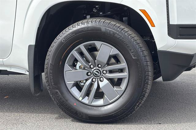 New 2026 Nissan Frontier SV w/ Tow Package AWD/4WD image 29