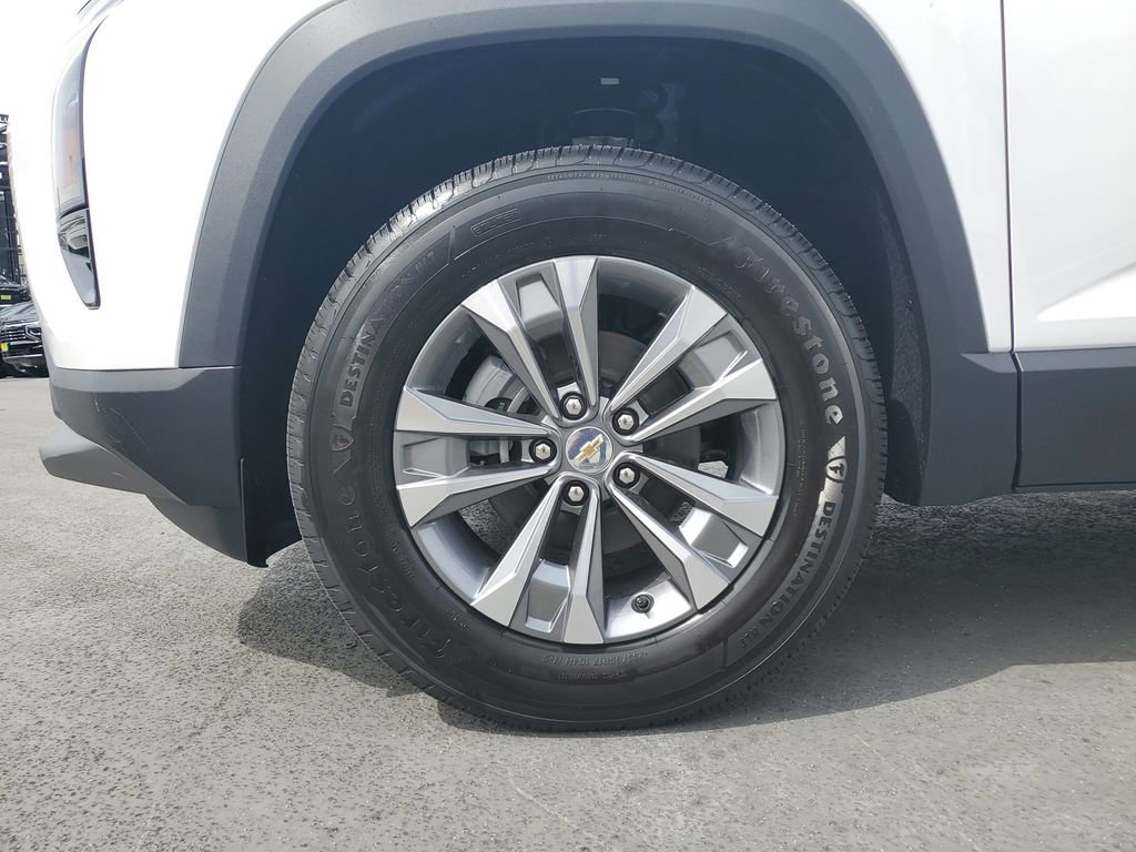 New 2026 Chevrolet Equinox LT w/ Convenience Package II image 6