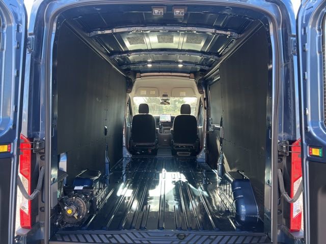 Used 2025 Ford Transit 250 148 Medium Roof image 27