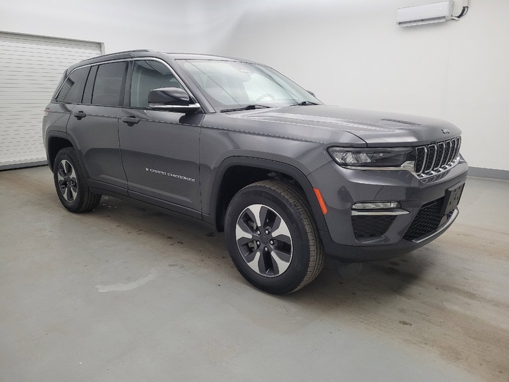 Used 2022 Jeep Grand Cherokee Limited 4xe image 11