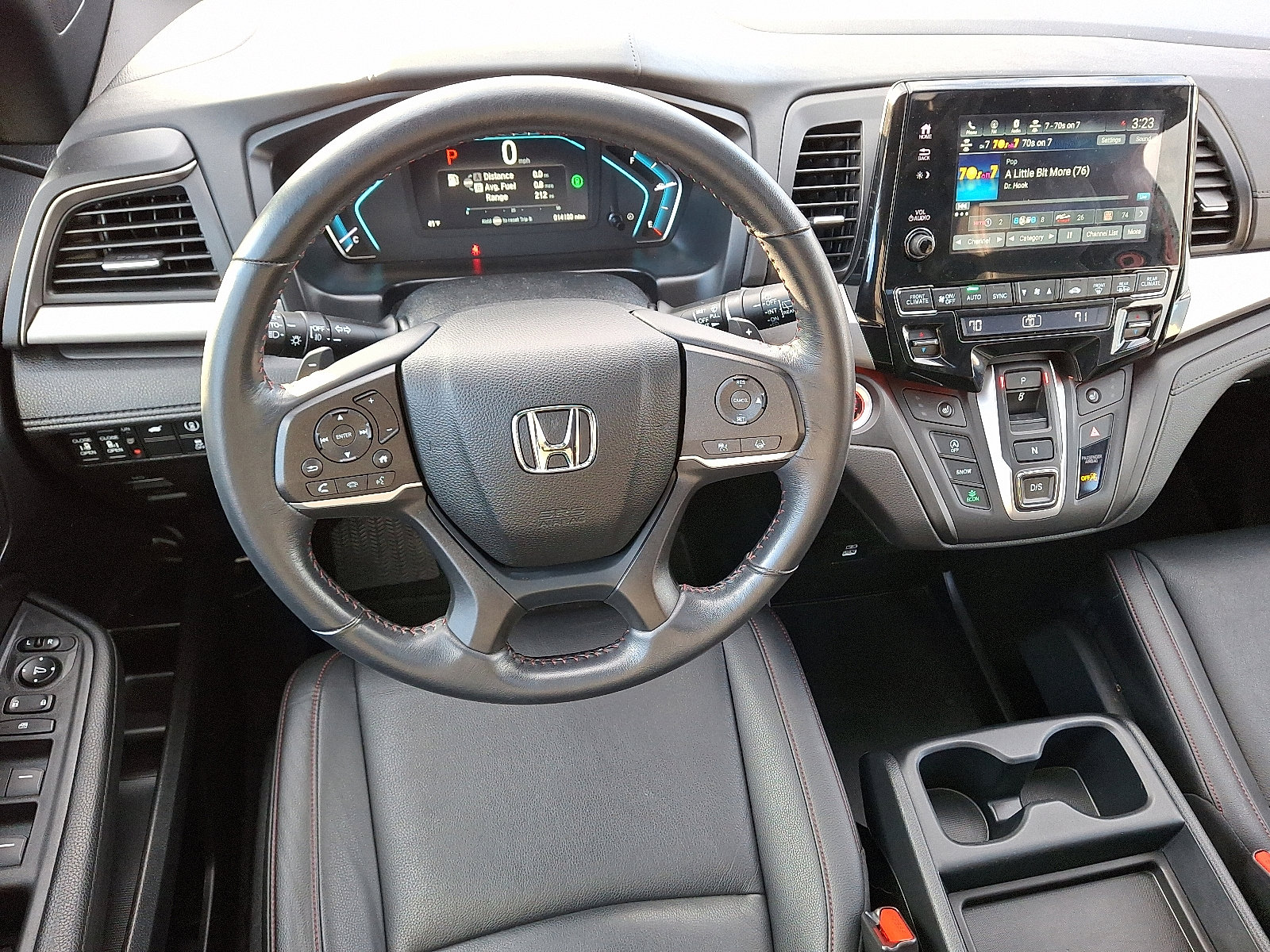 Used 2023 Honda Odyssey Sport image 12